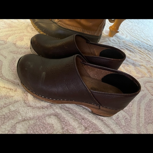 Can’t figure out how to delete listing: none of these are available - Picture 4 of 10